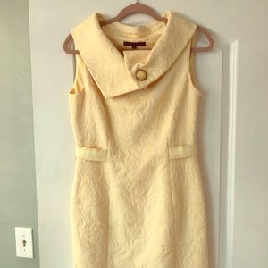 Antonio Melani dress size 6 light yellow